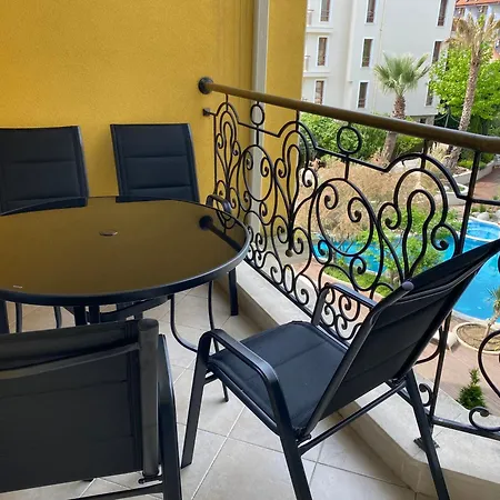 Schoene Im Harmony Monte Carlo Διαμέρισμα *